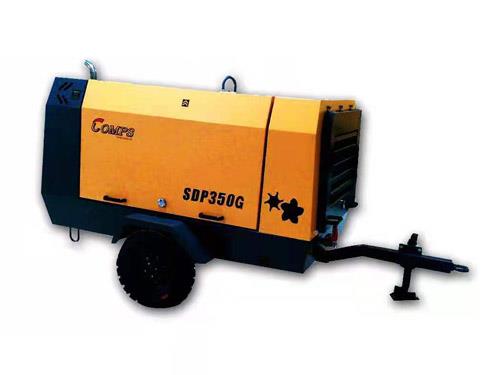 雙螺桿柴油移動(dòng)式空壓機(jī)SDP350G.jpg 雙螺桿柴油移動(dòng)式空壓機(jī)SDP350G.jpg